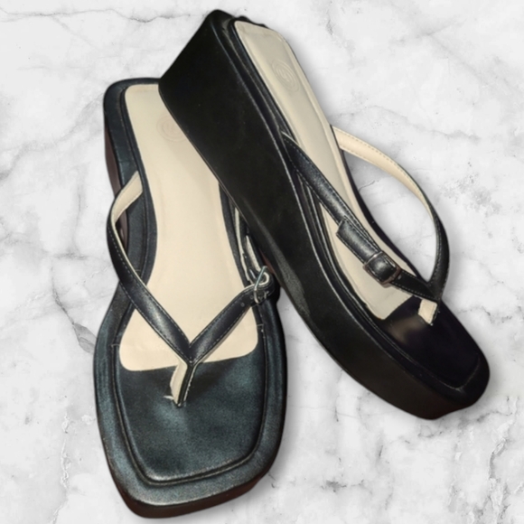 Urban Outfitters Shoes - Urban Outfitters Black Platform Wedge Sandal US7 EU37 Bratcore Y2K GrungeSleek